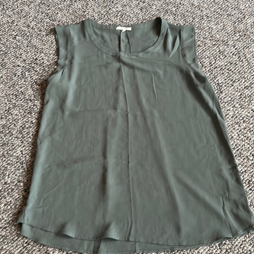 Dress top